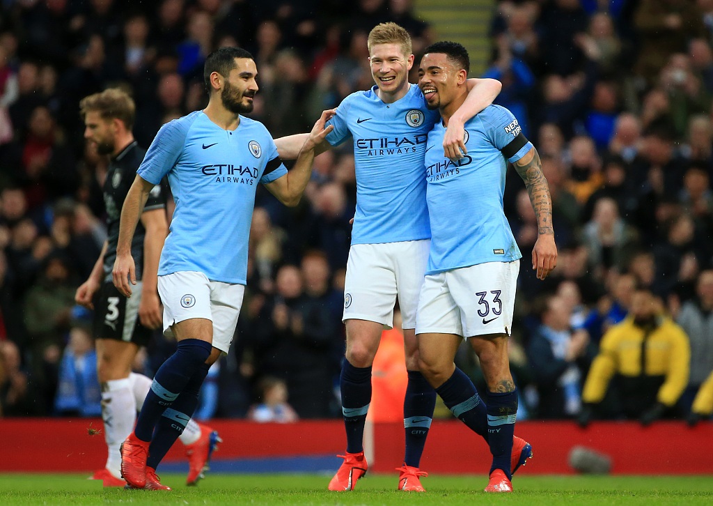 LOL知名选手欠钱不还？前QG射手在线讨债